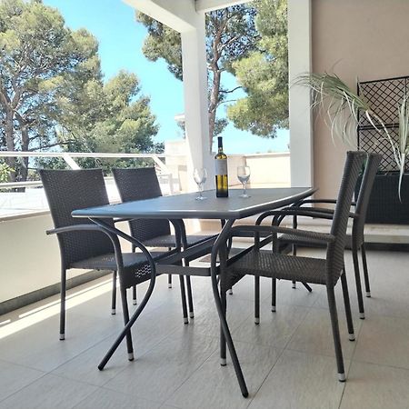 Beachside Villa Marko Milna  Buitenkant foto