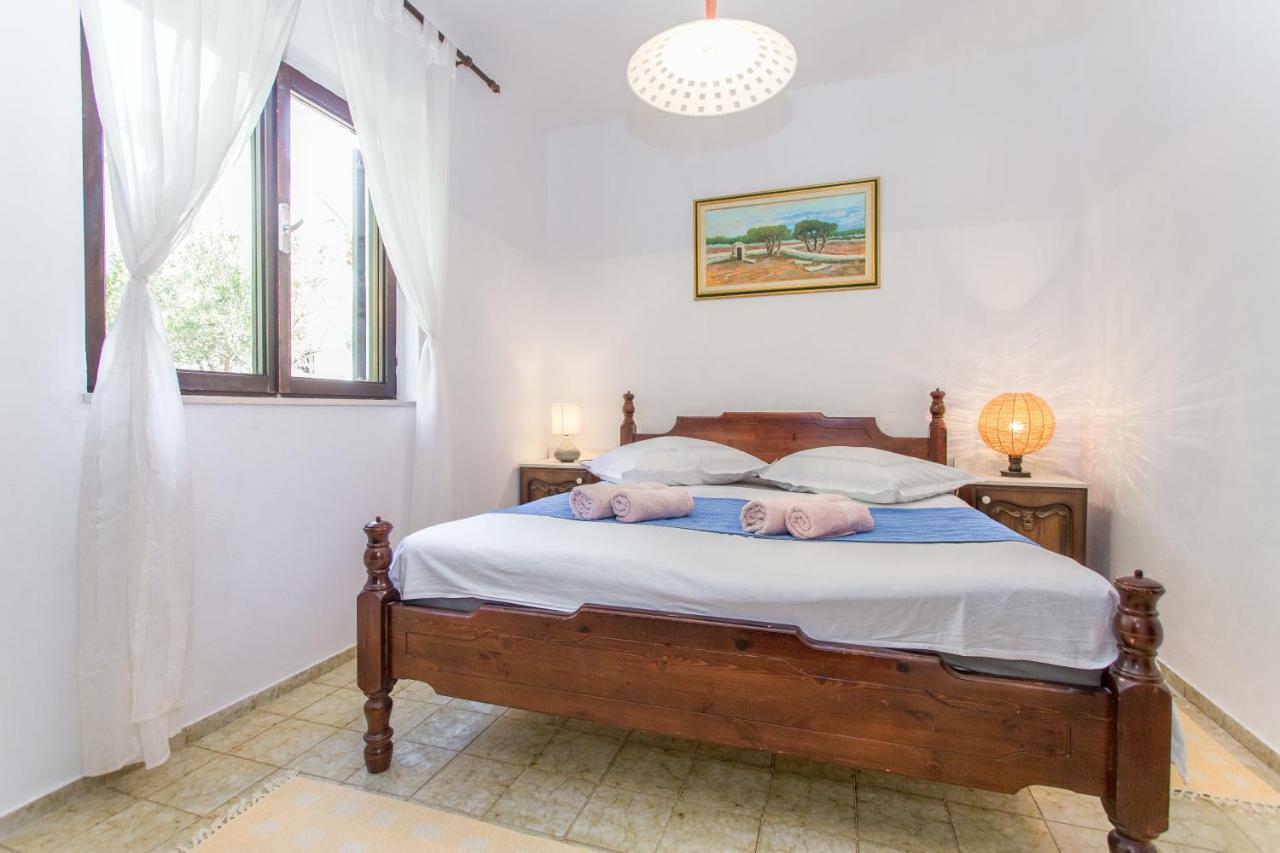 Beachside Villa Marko Milna  Buitenkant foto